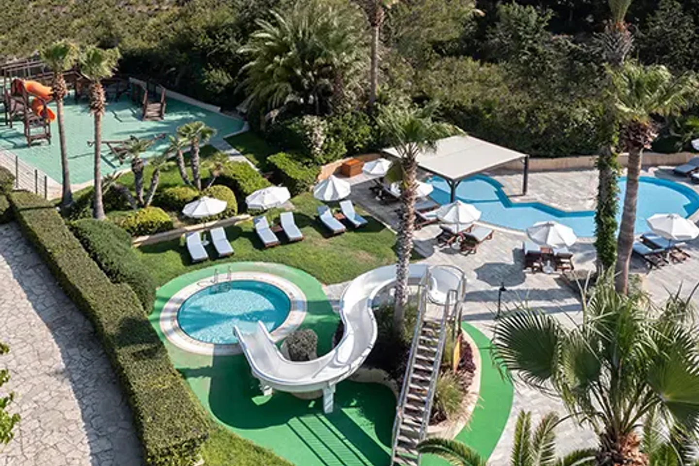 Pool With Slide